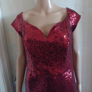 B.DARLIN  RED APPLE SEQUINED GLITTER LONG GOWN SWEETHEART NECKLINE SIZE US 8-9